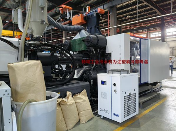 ���ƹ�����ˮ����ȴע�ܻ�